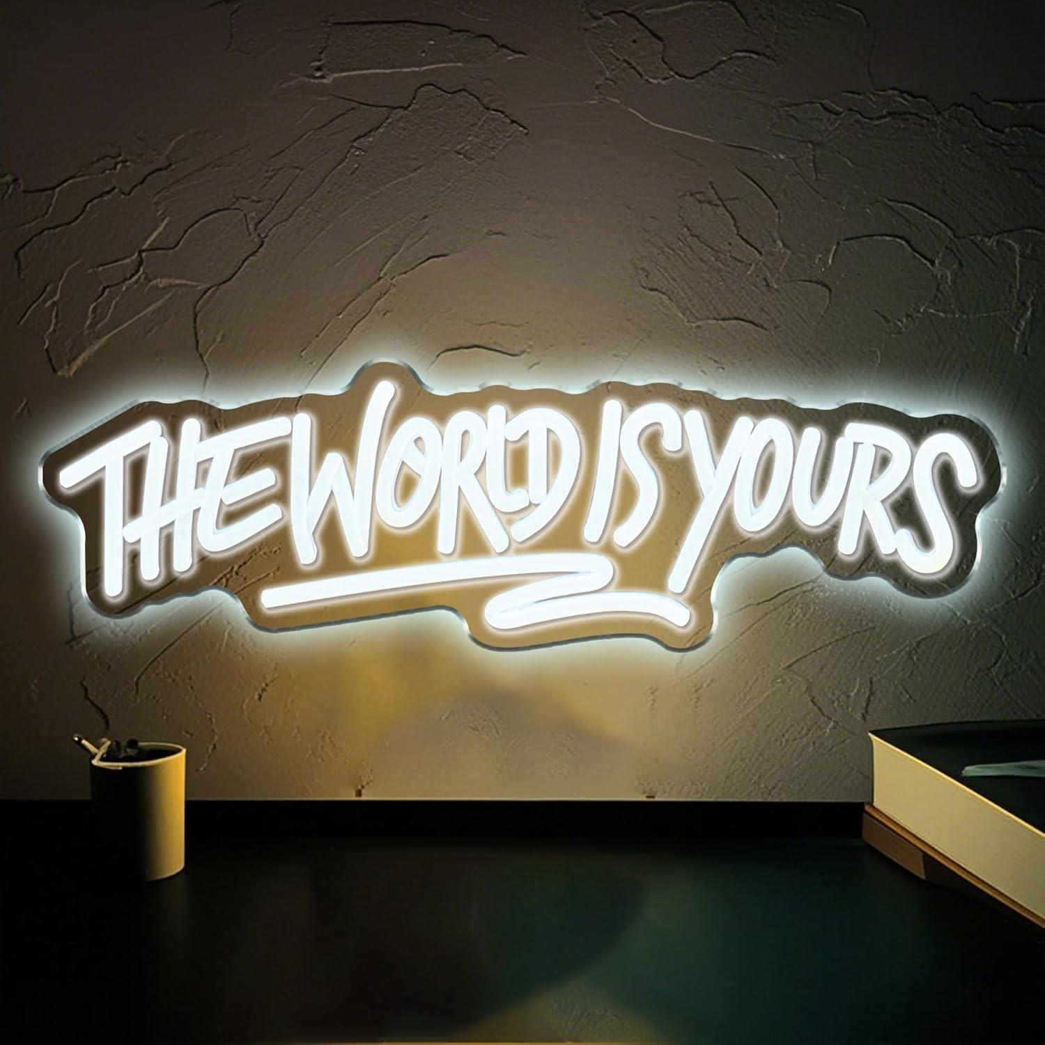 Neon Sign Party - Letreiro Neon 'The World is Yours'
